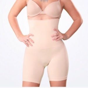 NWT Shapermint Empetua High Waisted Shaper Short